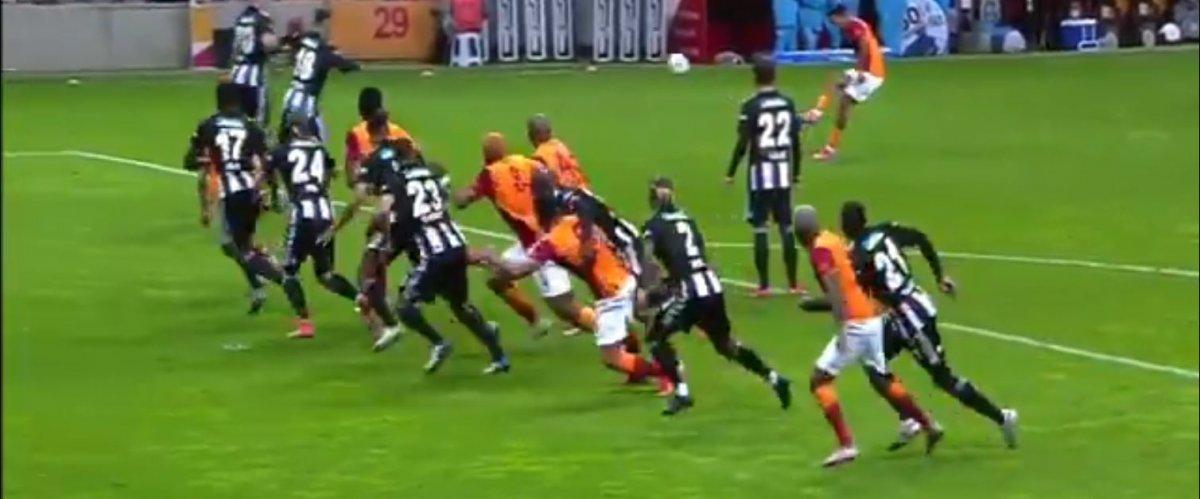 Derbide tartışılan penaltı kararları