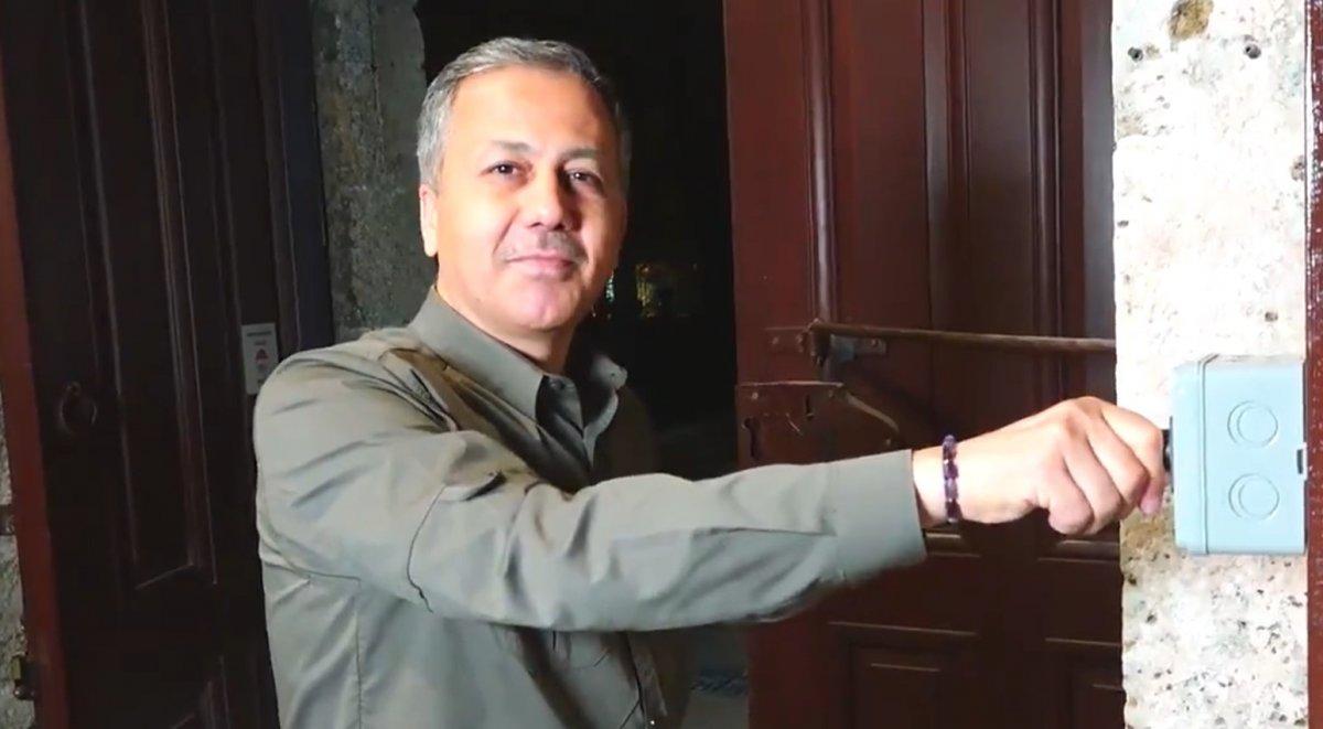 Ayasofya Camii mahya