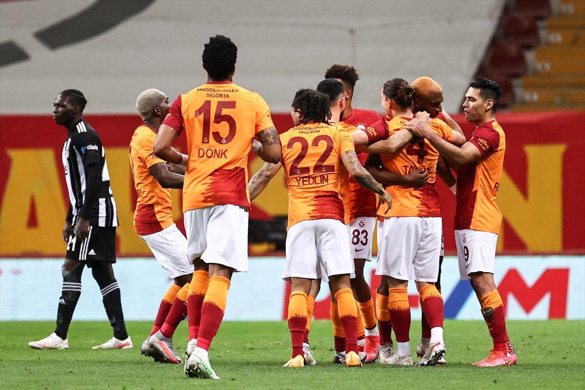 Galatasaray evinde Beşiktaş'ı 3 golle mağlup etti