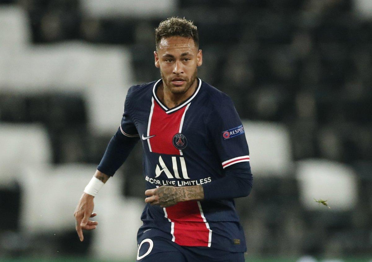 PSG, Neymar'la sözleşme uzattı