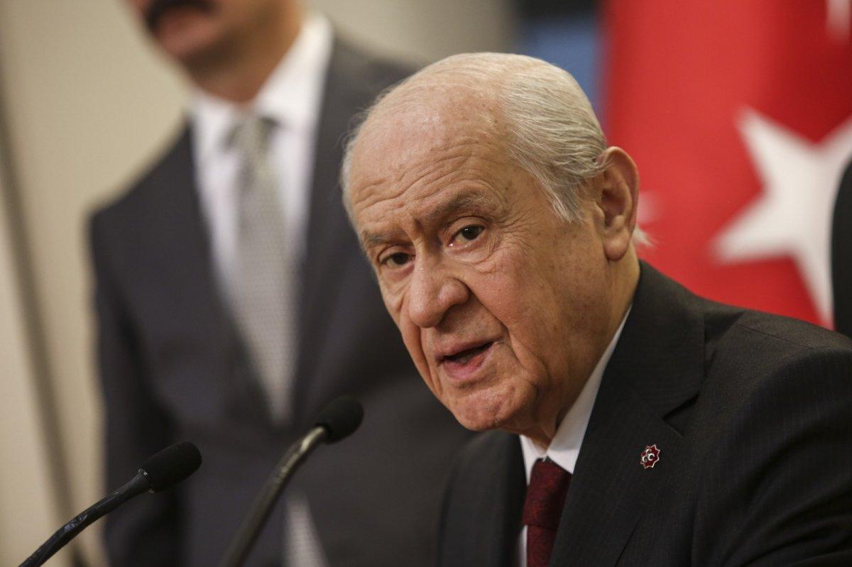 Devlet Bahçeli: İsrail hükümetini lanetliyorum