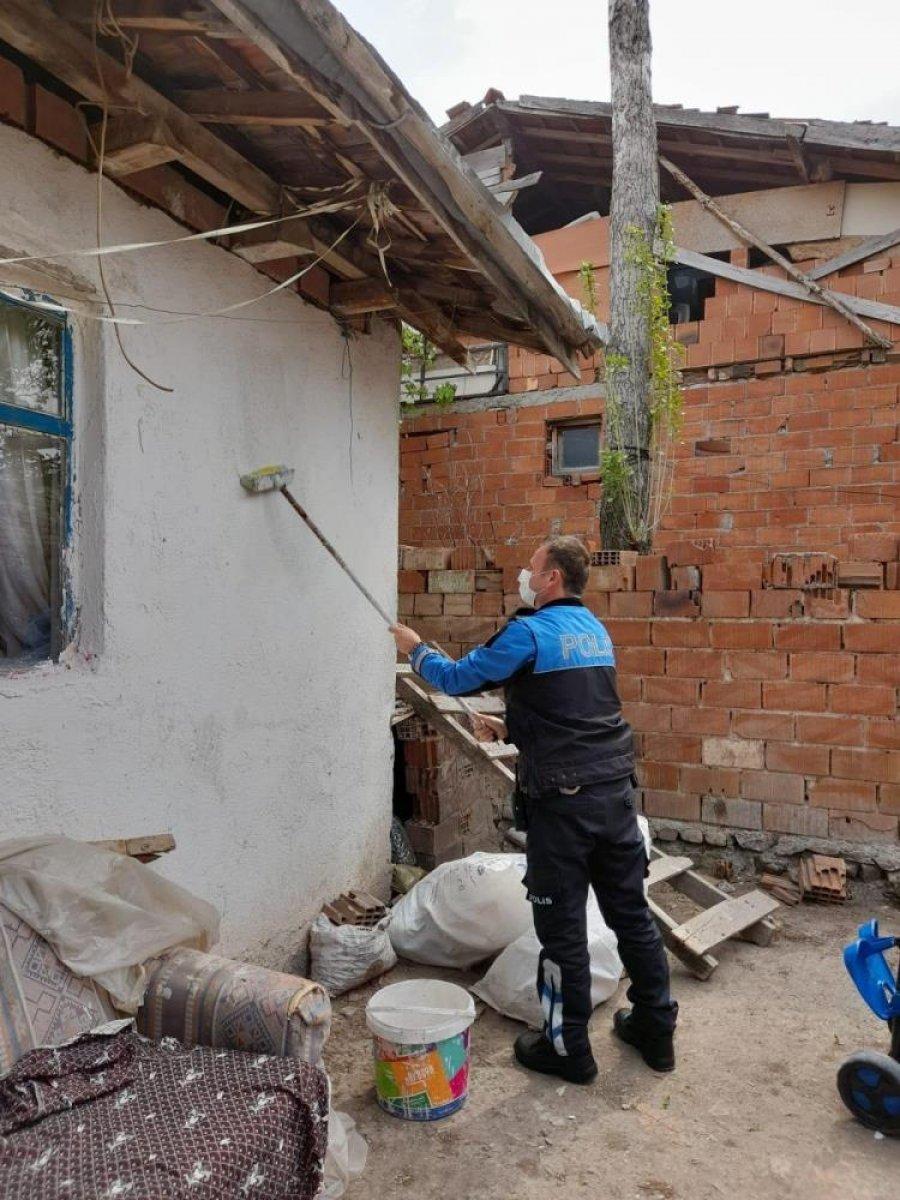 Çorum'da polis memurundan örnek davranış