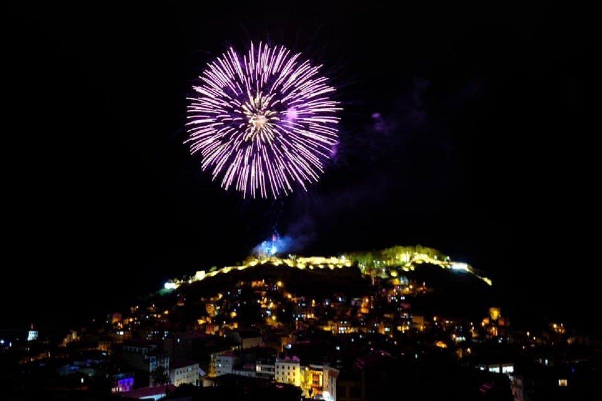 Giresunlular, Süper Lig sevincini balkonlarında kutladı