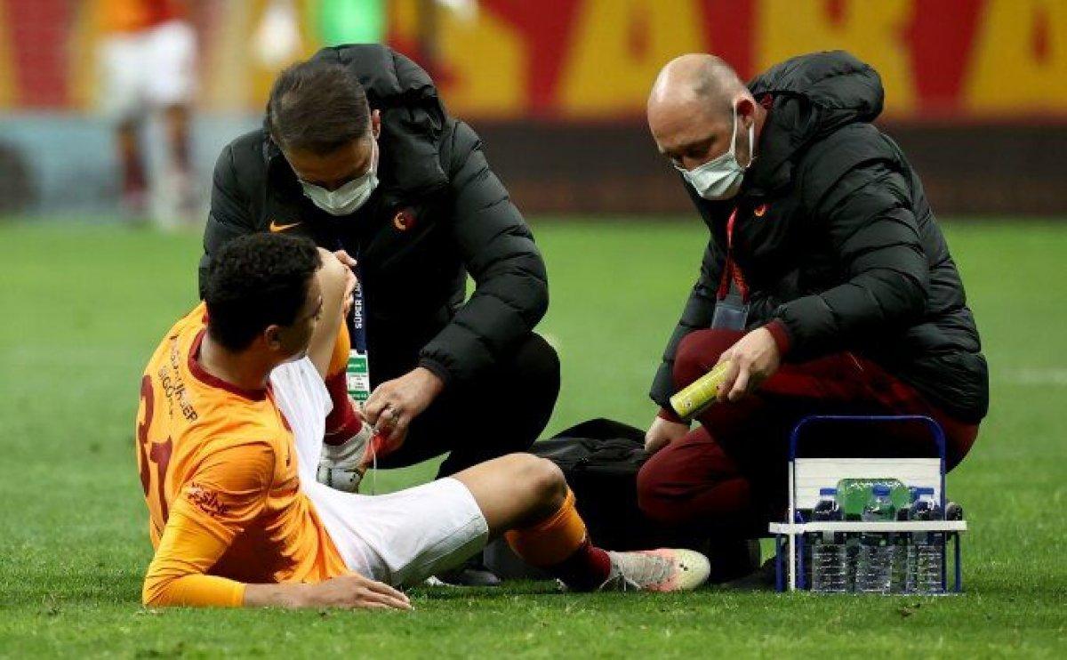 Galatasaray'da Mostafa Mohamed sezonu kapattı