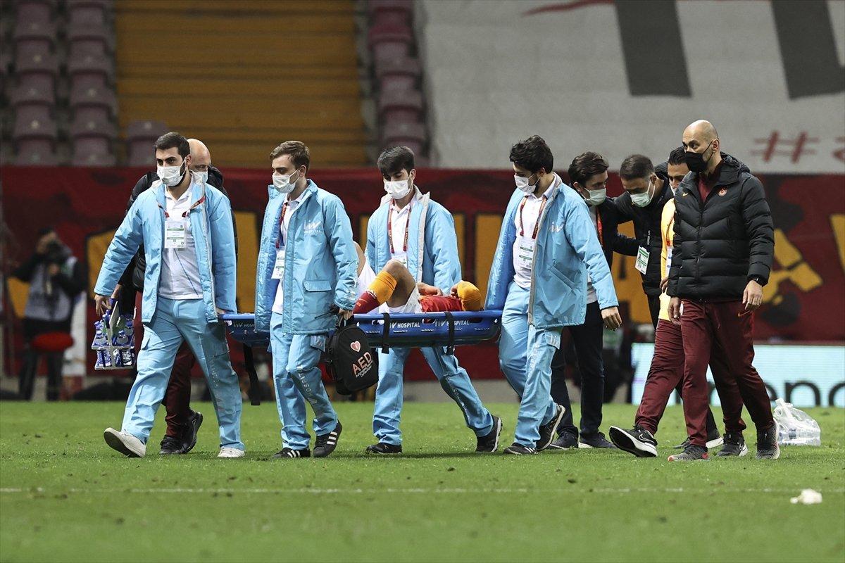 Mostafa Mohamed'in bileği burkuldu