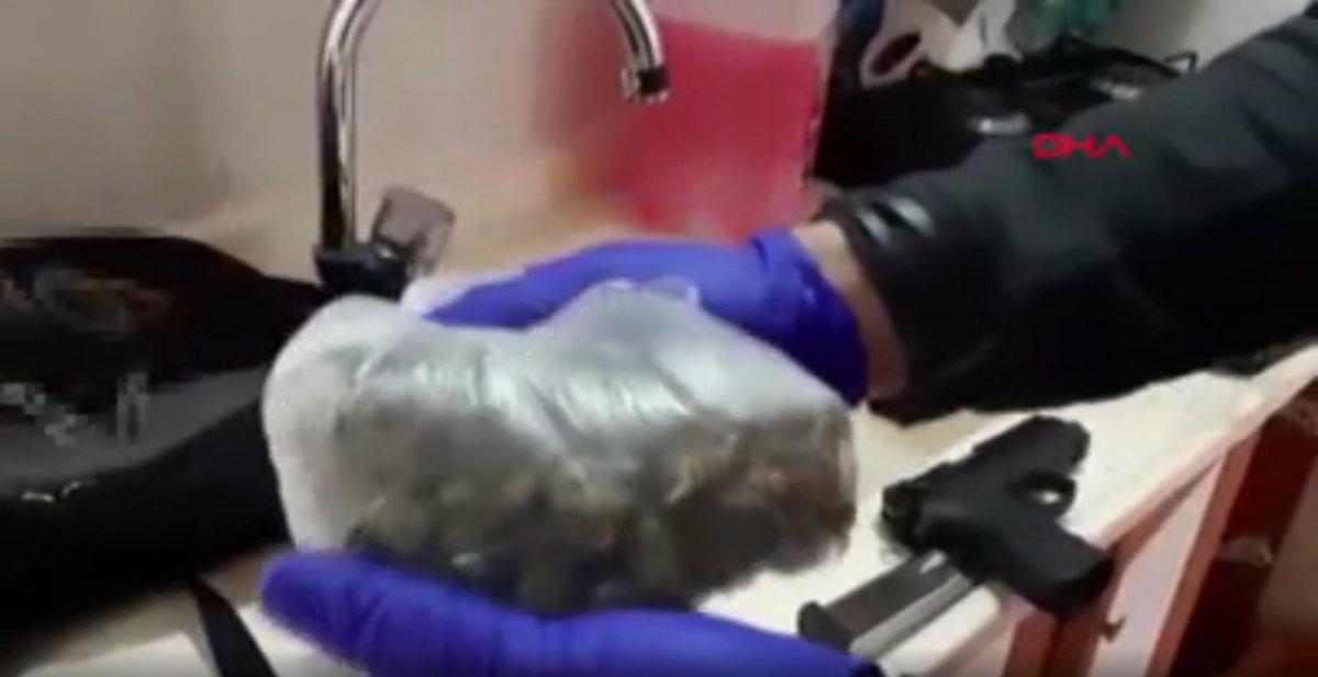 İstanbul’da 35 kilo uyuşturucu ele geçirildi