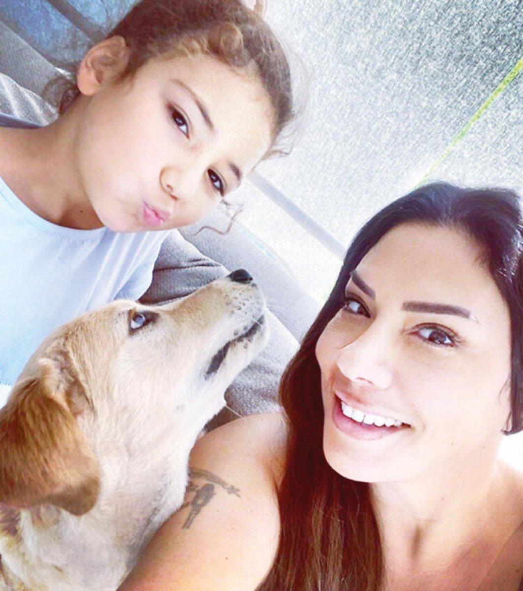 Işın Karaca Londra'dan vazgeçti