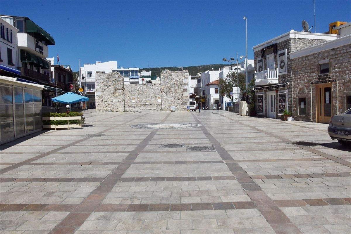 Antalya ve Muğla'da tam kapanma sessizliği sürüyor