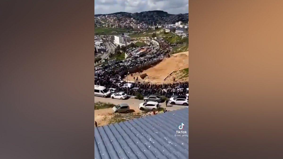 Binlerce Filistinli Mescid-i Aksa’ya gidiyor