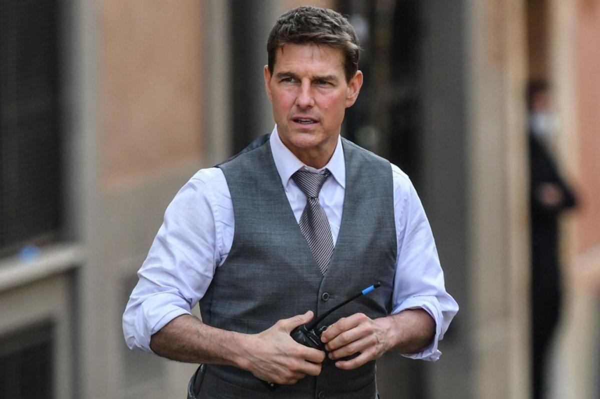 Tom Cruise'un hayranları seti bastı