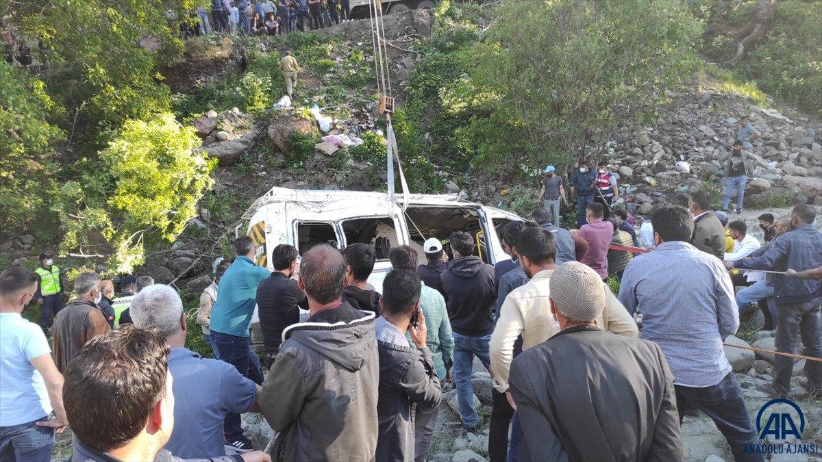 Bingöl minibüs kaza