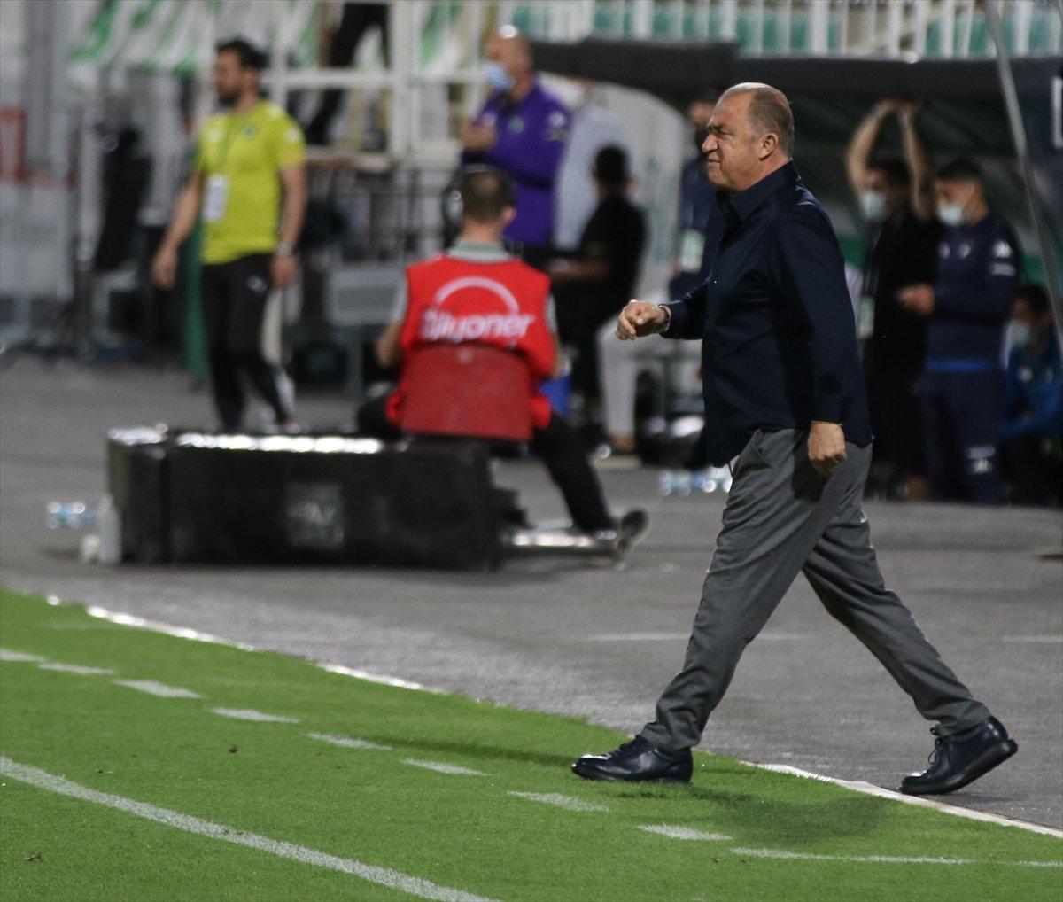 Galatasaray deplasmanda Denizlispor'u 4-1 yendi