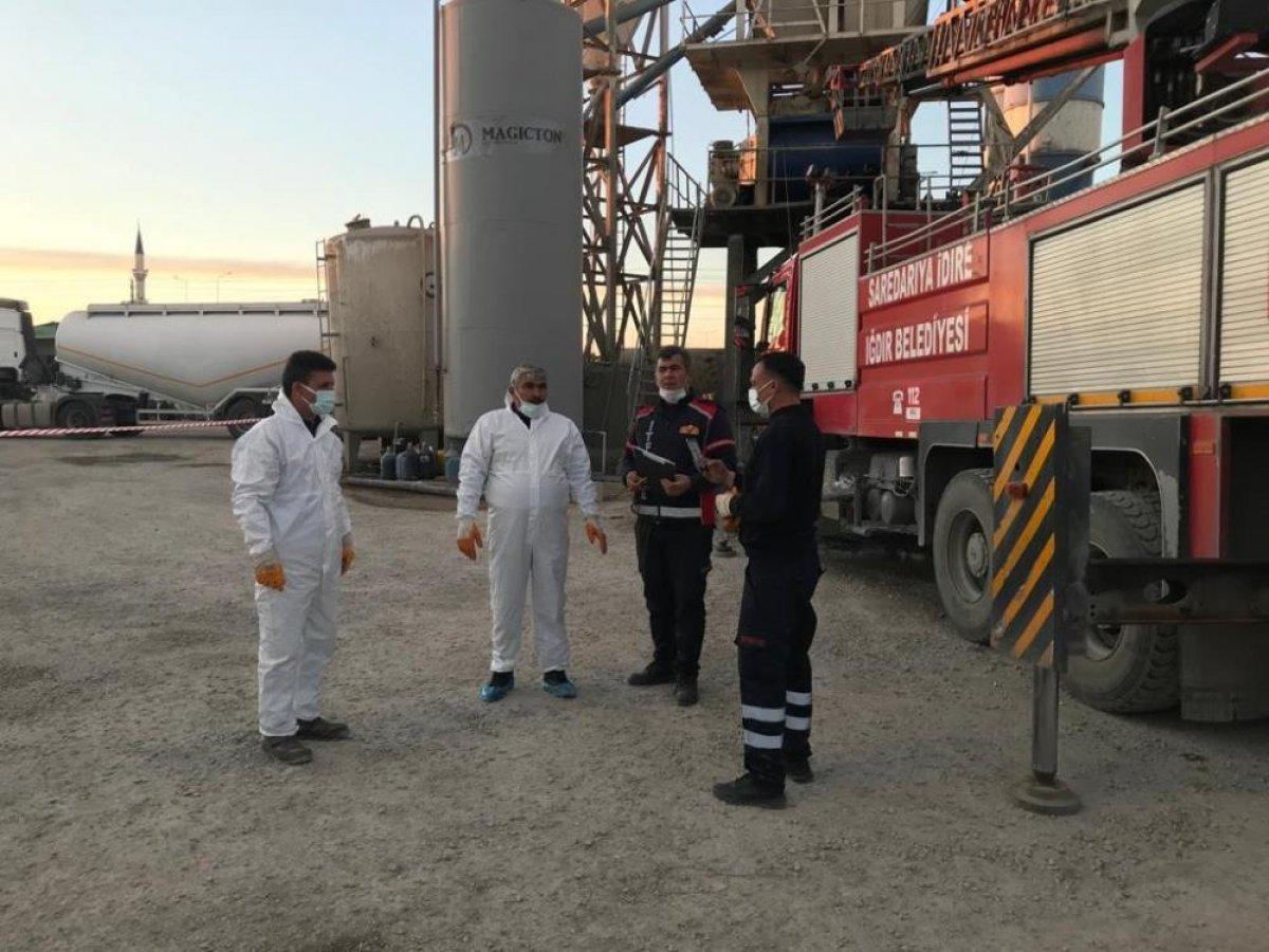 Iğdır'da beton mikserine sıkışan işçi hayatını kaybetti