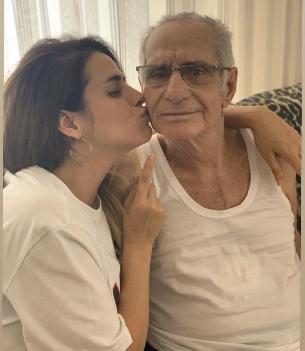 Büşra Pekin'in acı günü