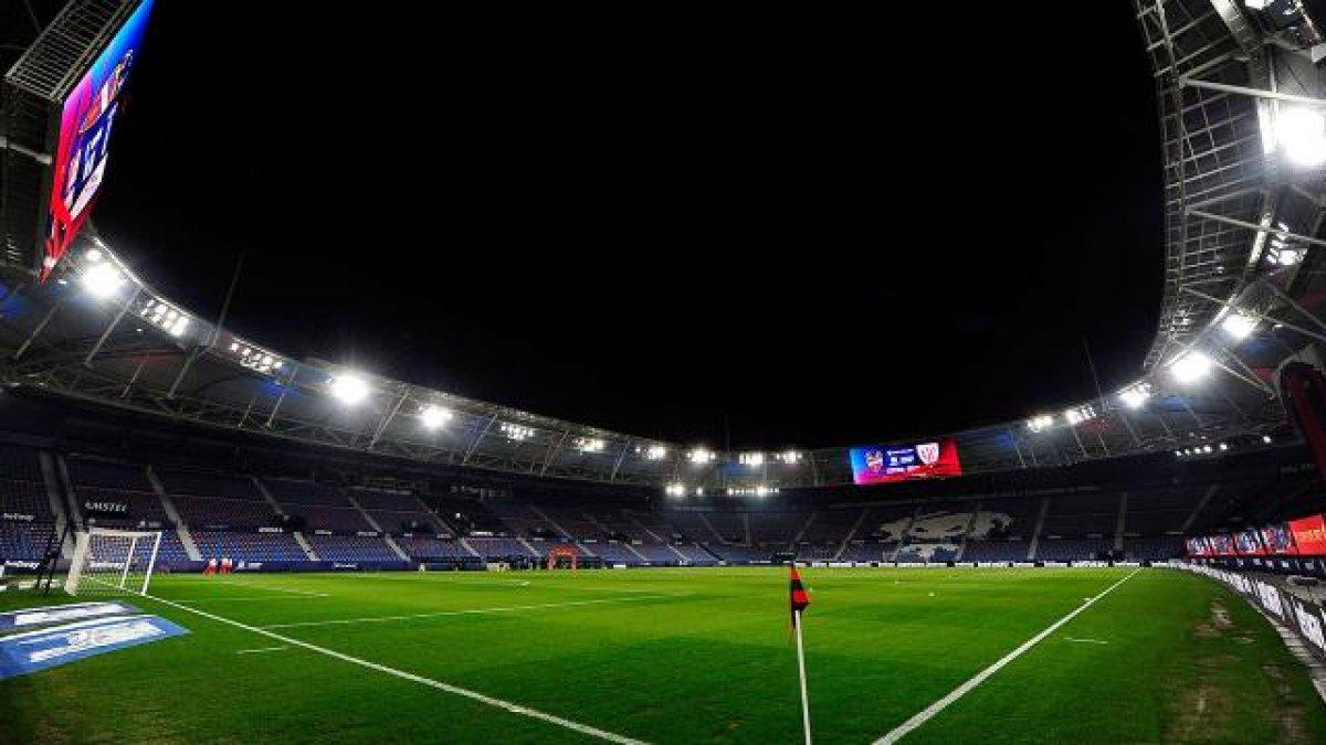 İspanya'da tribünlere dönüş başlıyor