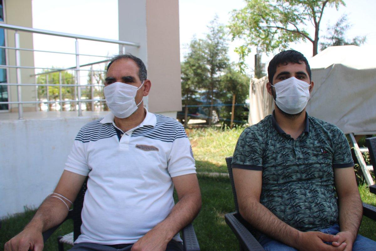 Evlat nöbetindeki aileler bayramda da bekleyişlerini sürdürüyor