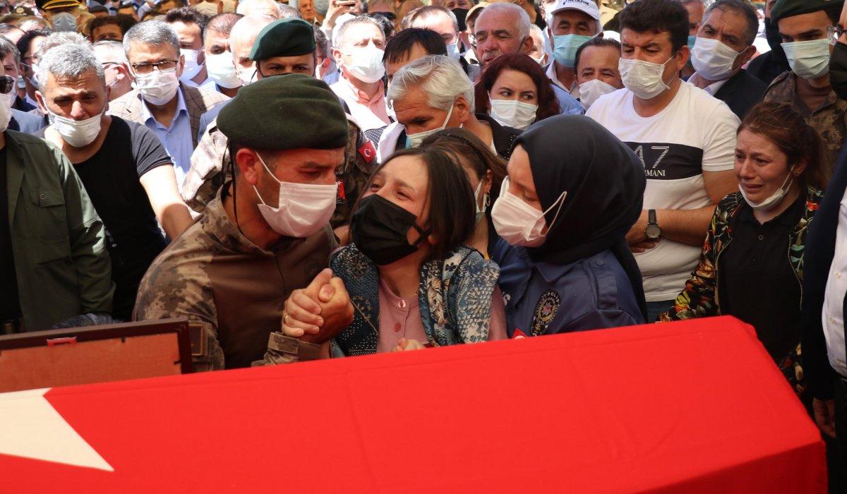 Şehit polis Veli Kabalay, Denizli'de toprağa verildi