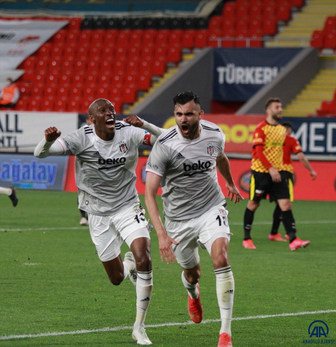 2020-2021 sezonu şampiyonu Beşiktaş