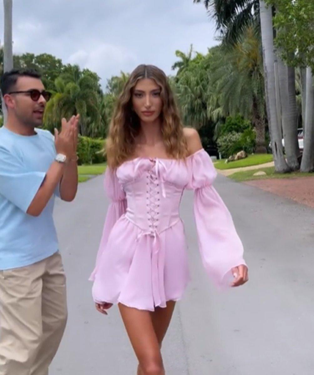 Şevval Şahin'den sokak dansı