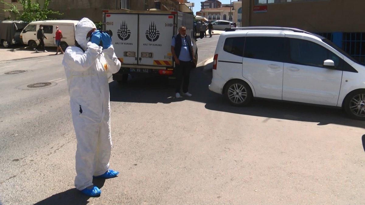 Pendik'te iki kardeş ölü bulundu