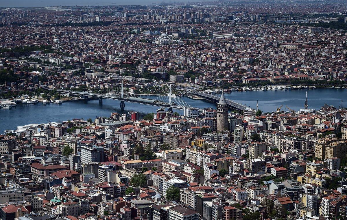 İstanbul'un tarihi ve turistik yerleri havadan görüntülendi