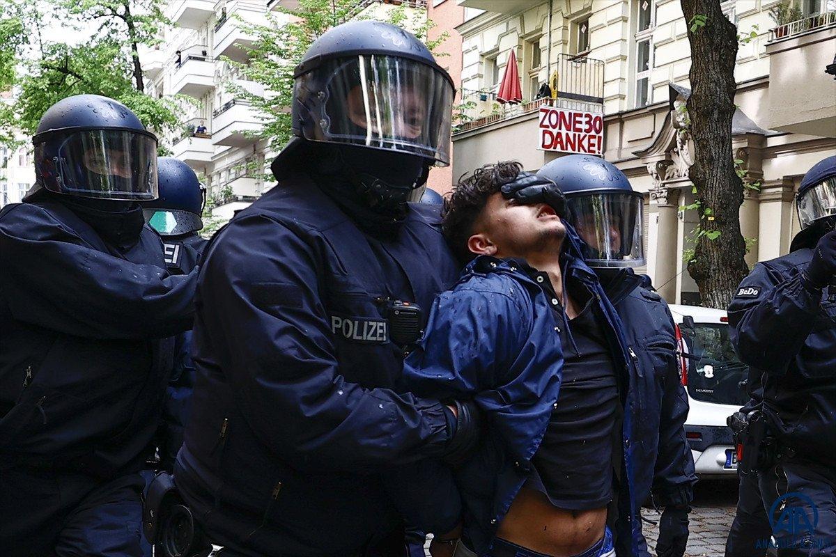 Berlin’de Filistin’e destek mitingleri