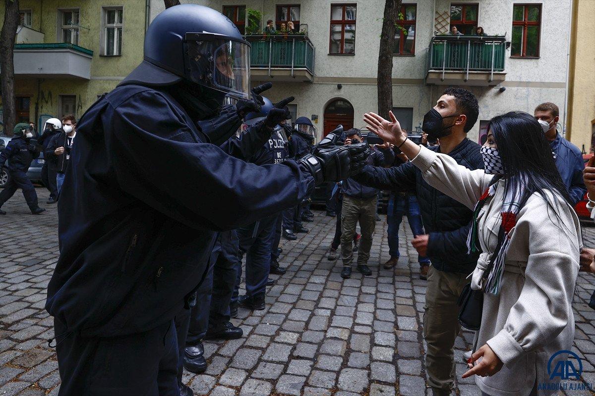 Berlin’de Filistin’e destek mitingleri