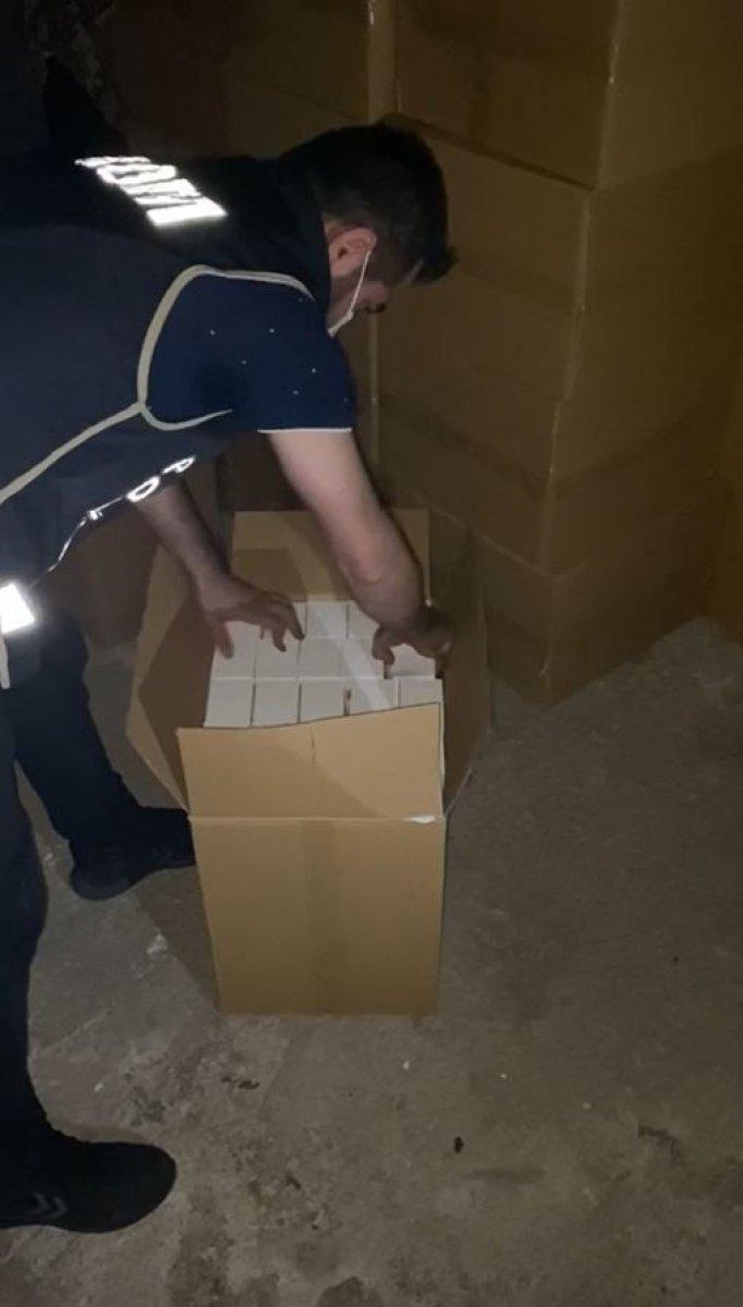 Gaziantep’te 470 bin adet kaçak makaron ele geçirildi