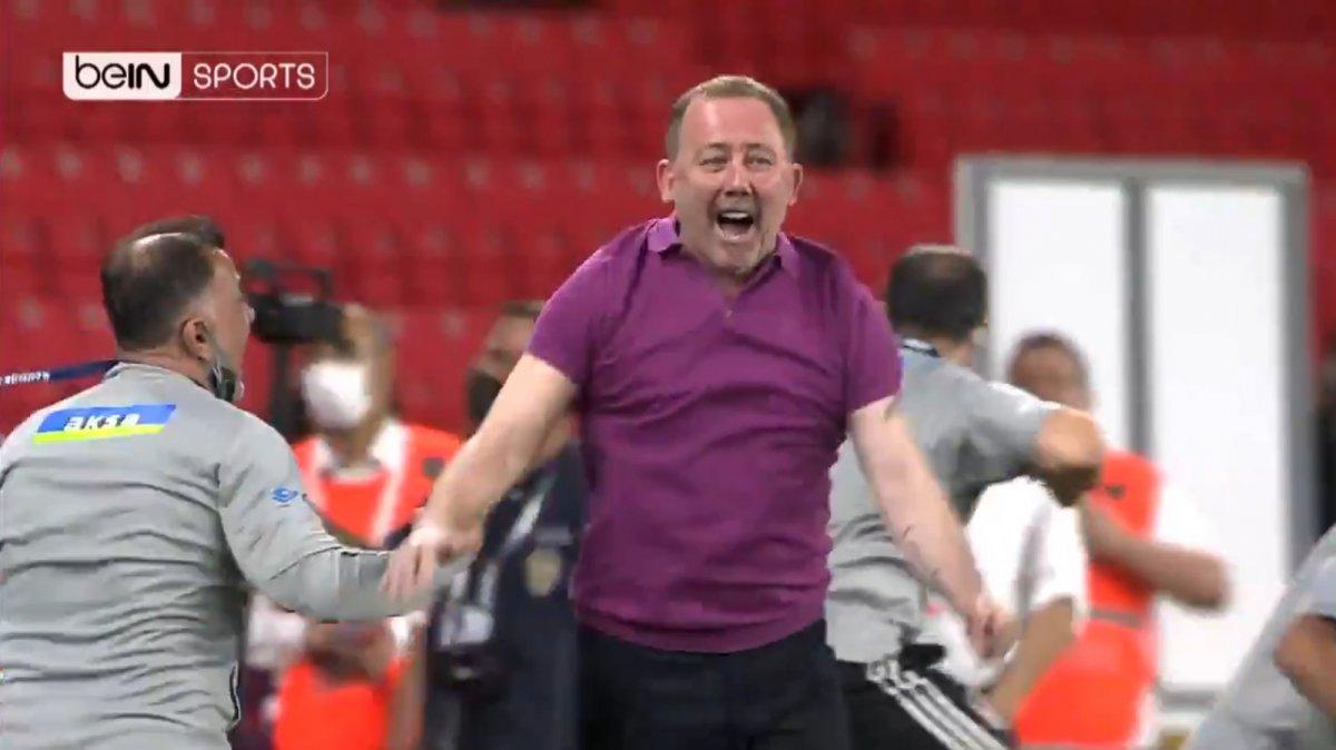 Beşiktaş'ın şampiyon olduğu an