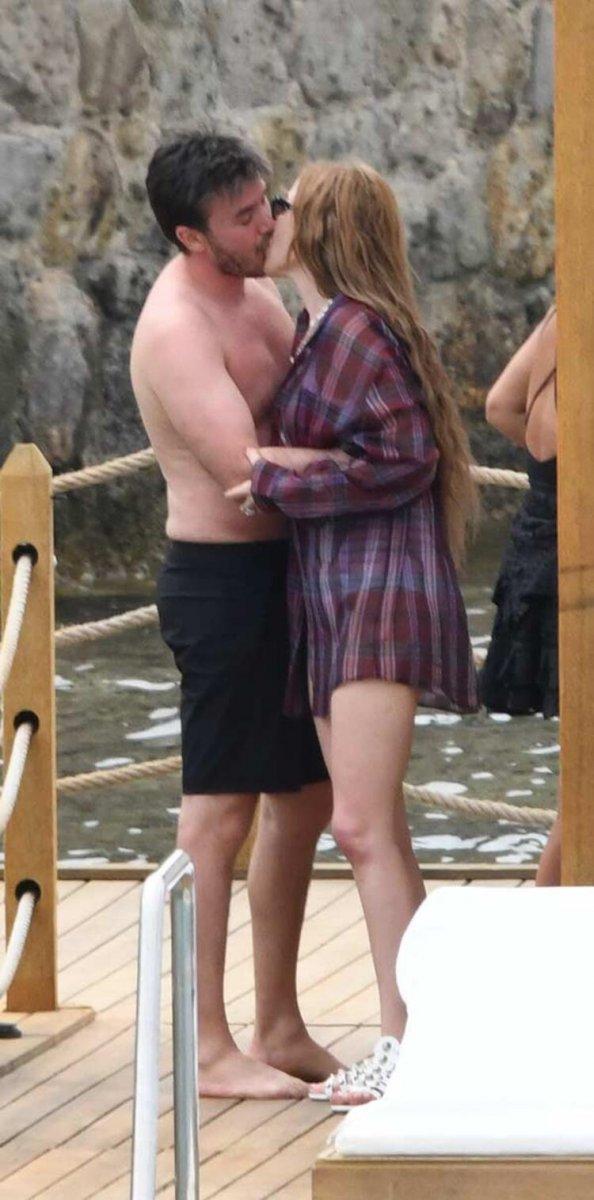 Mustafa Ceceli ile Selin İmer tatilde