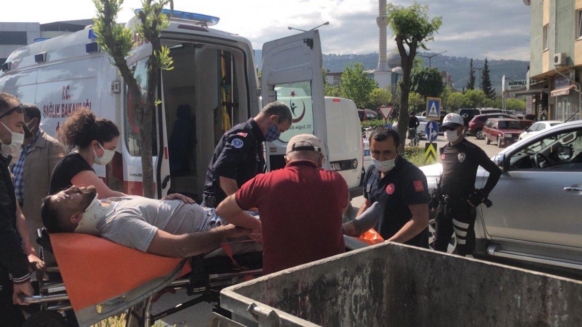 Bursa'da köprü üzerindeki inşaat çöktü: 3 yaralı