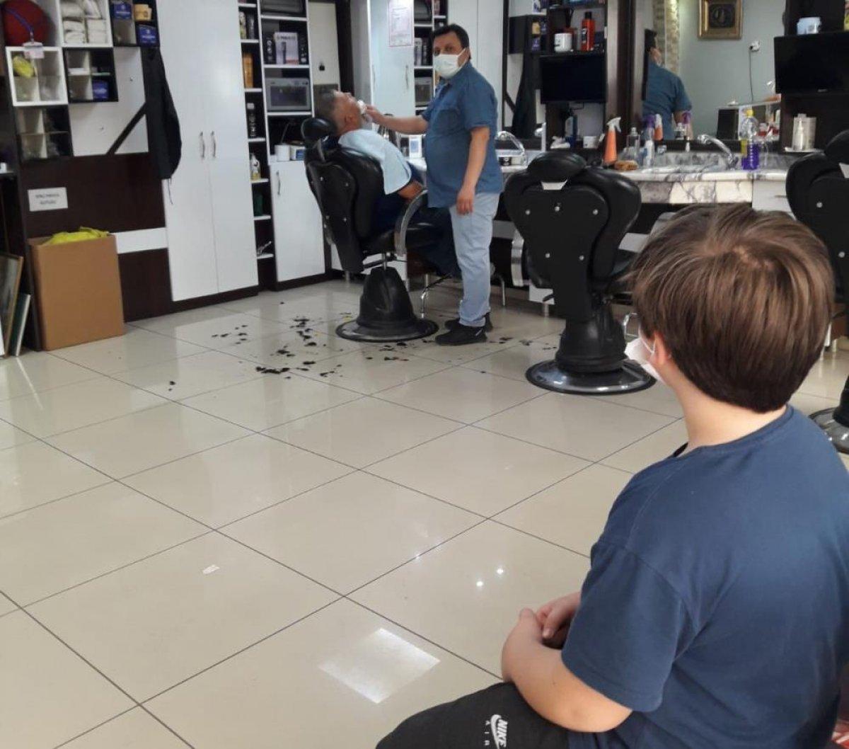 Aydın'da berber salonları doldu