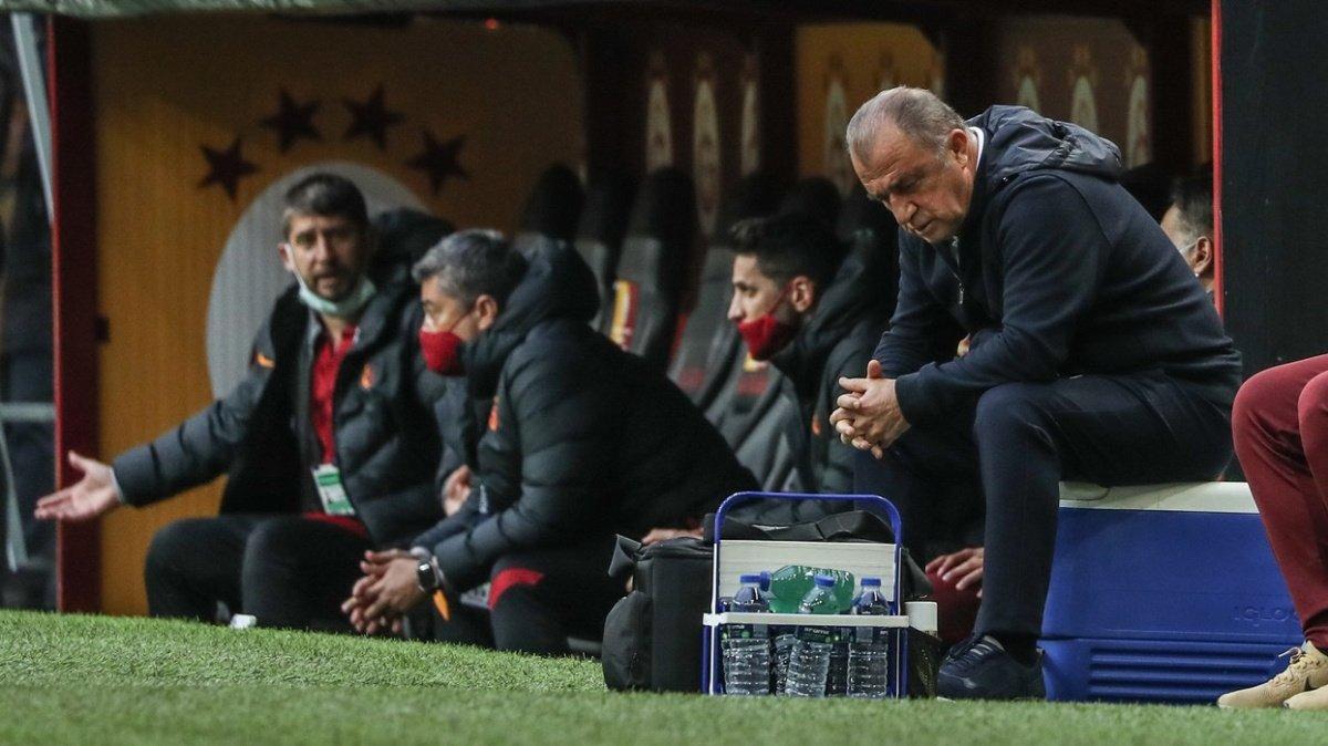 Fatih Terim'den futbolculara: Hakkınızı helal edin