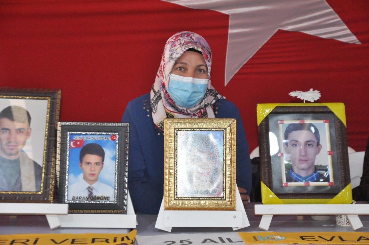 Evlat nöbetindeki baba: HDP'nin iç yüzünü bütün dünyaya anlatacağız