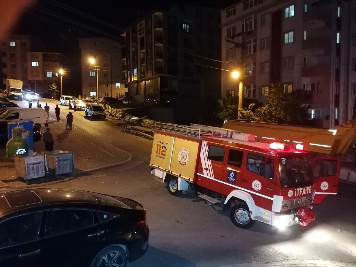 Gebze'de çökme tehlikesi olan bina boşaltıldı