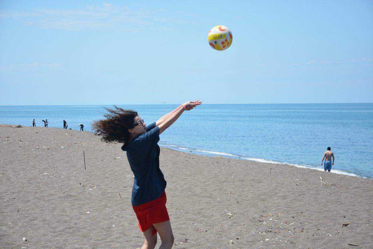 Akçakoca sahillerinde hareketlilik başladı