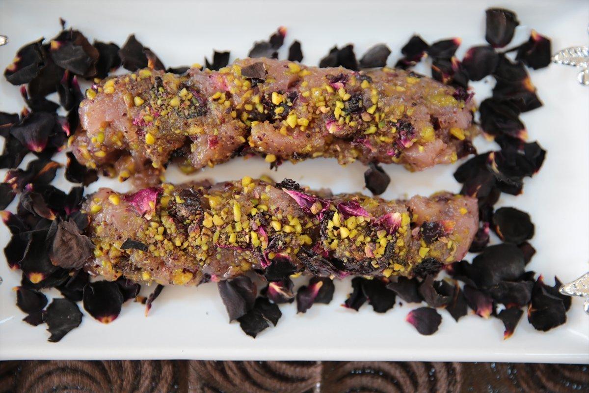 Karagül hem göze hem damağa hitap ediyor