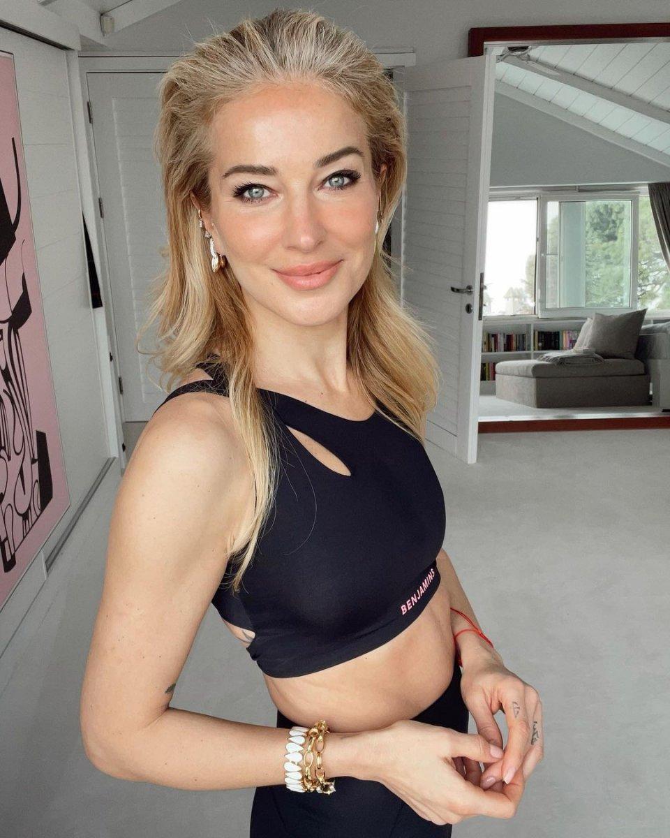 Burcu Esmersoy'u pandemi etkilemedi