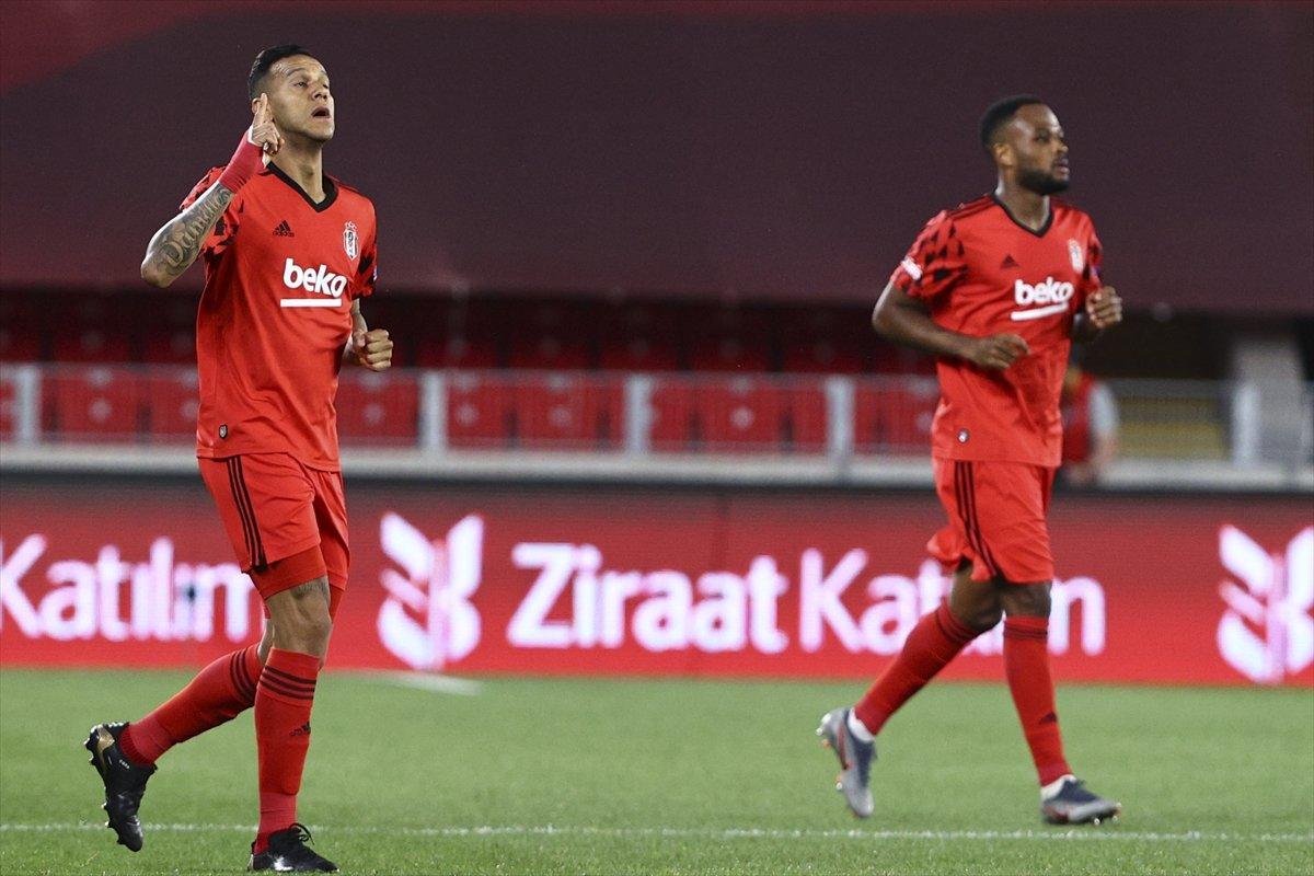 Beşiktaş Türkiye Kupası finalinde Antalyaspor'u mağlup etti