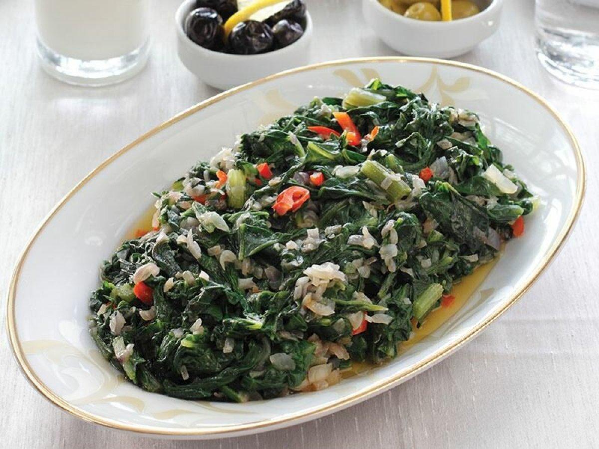 Pişmiş yemeği tekrar ısıtmak zararlı mı? Tekrar ısıtılmaması gereken yemekler..