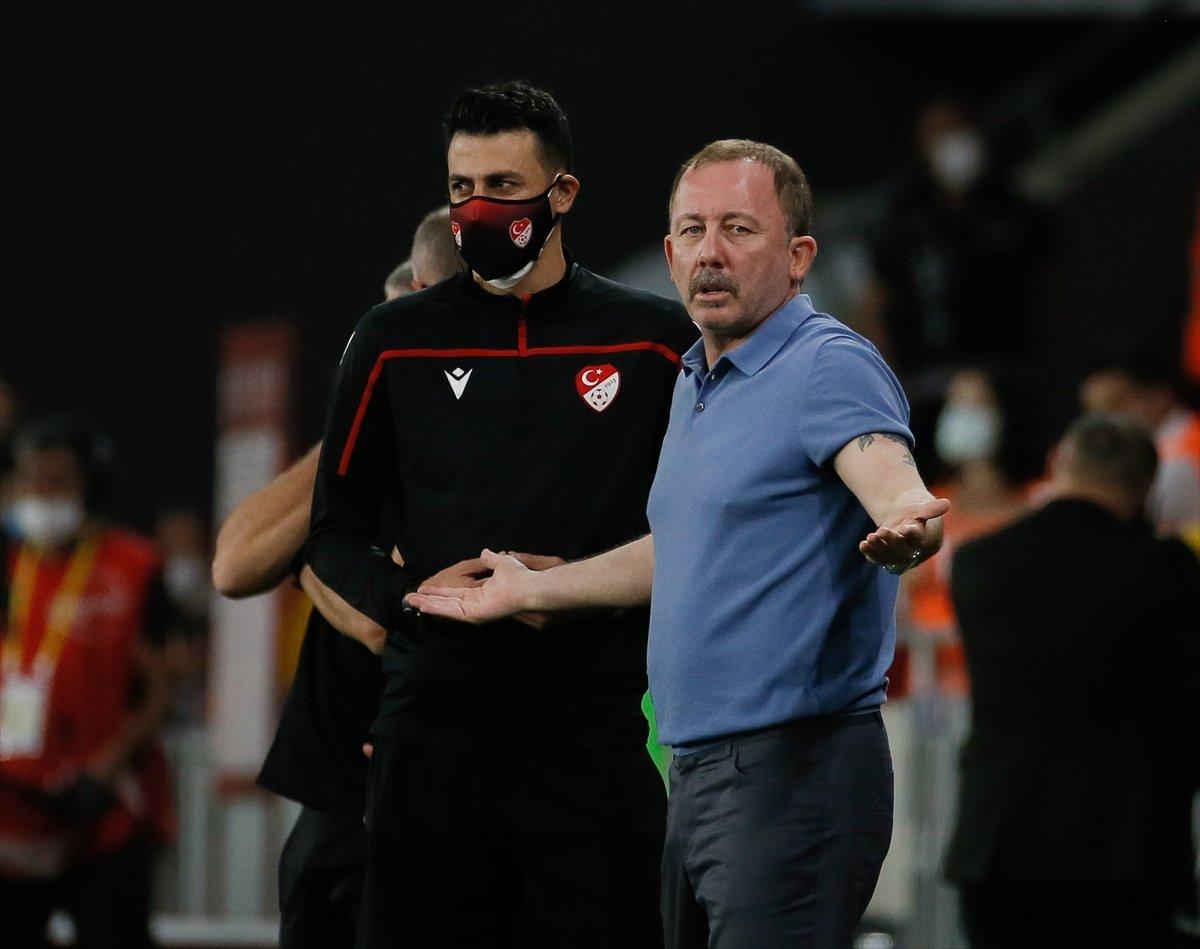 Beşiktaş Türkiye Kupası finalinde Antalyaspor'u mağlup etti