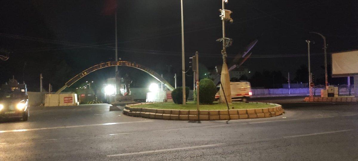 Diyarbakır'da askeri tesise saldırı