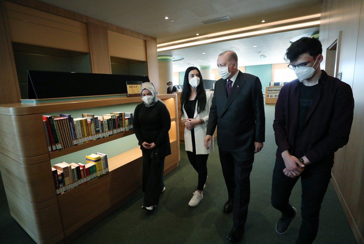 Cumhurbaşkanı Erdoğan gençlerin sorularını yanıtladı