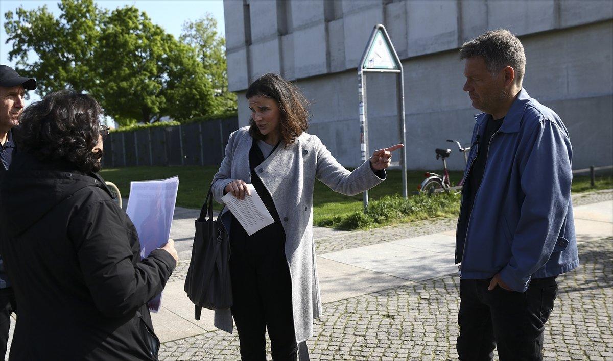 Almanya’da, kızı PKK tarafından kaçırılan annenin eylemi sürüyor