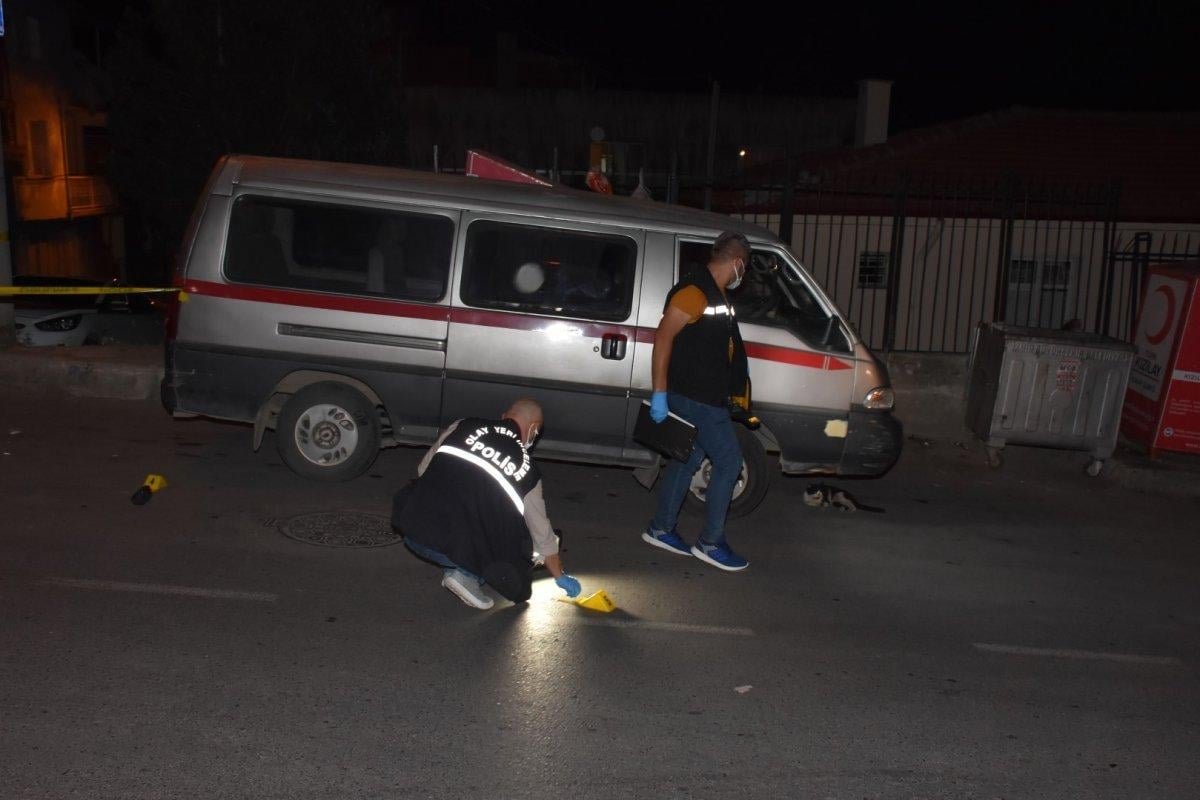 İzmir'de yüksek sesle müzik dinleme tartışması kanlı bitti