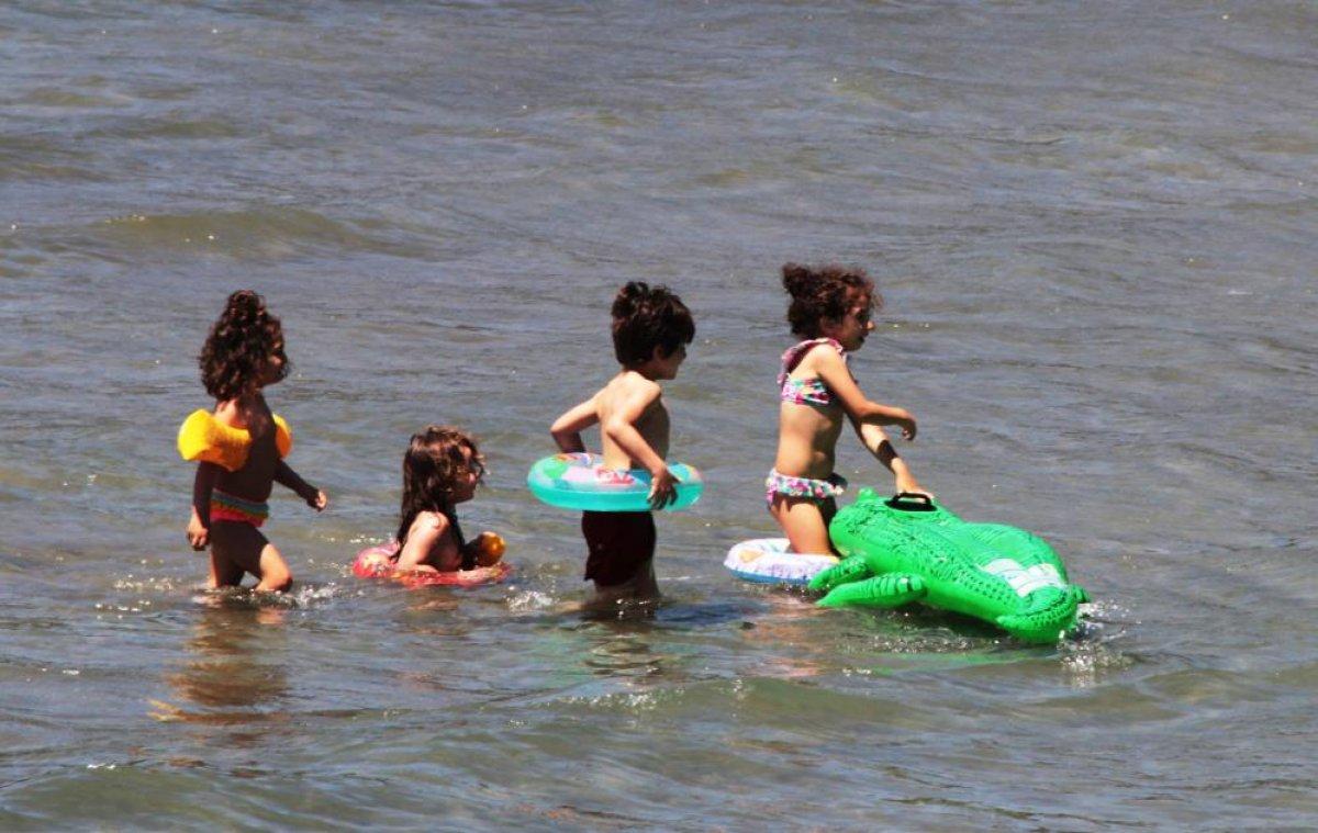 Muğla, Antalya ve Aydın'da sahiller doldu