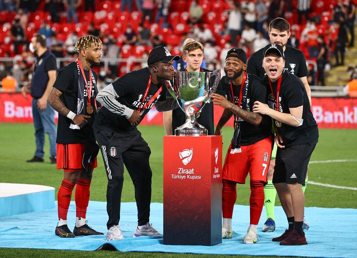 Sergen Yalçın: Hayatımda bir süre futbol olmayacak