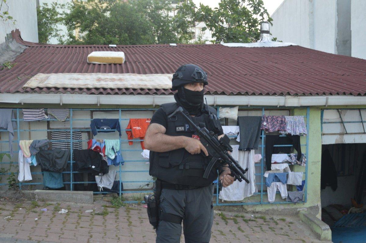 İstanbul’da DEAŞ’a şafak baskını