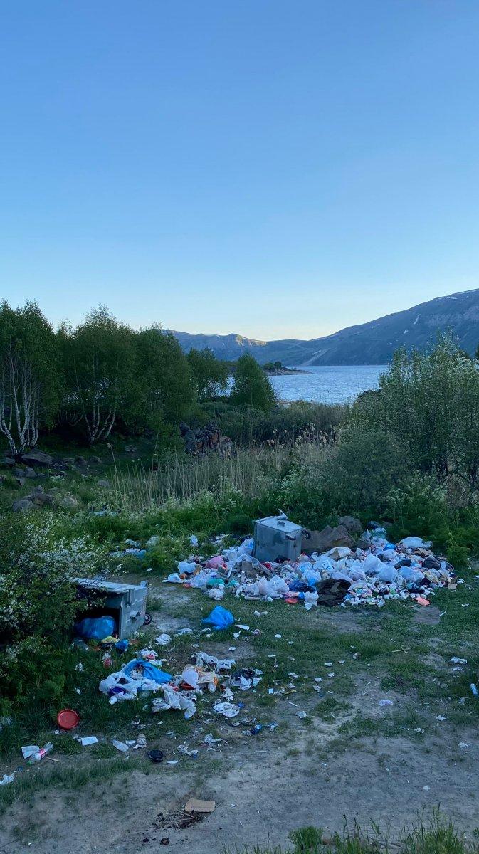 Nemrut Krater Gölü çöplüğe döndü