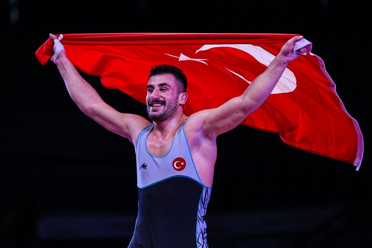 23 Yaş Altı Avrupa Güreş Şampiyonası'nda 6 madalya